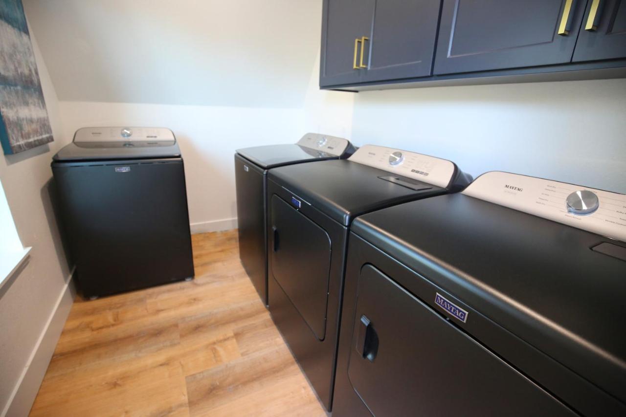 High End A-Frame - Hot Tub - Awesome Views - Yosemite - Electric Vehicle Friendly - Sleeps 10 Villa Oakhurst Buitenkant foto