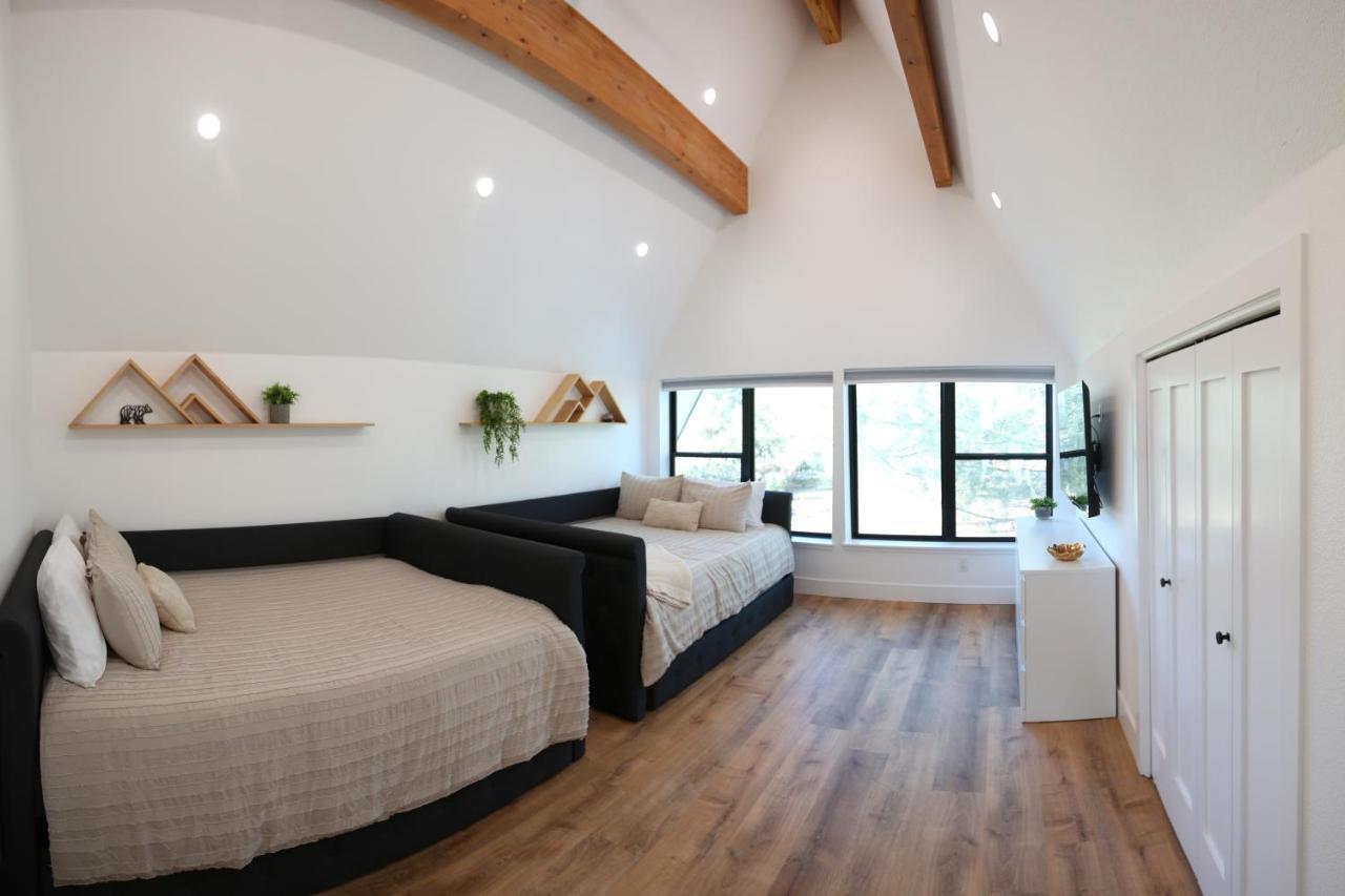 High End A-Frame - Hot Tub - Awesome Views - Yosemite - Electric Vehicle Friendly - Sleeps 10 Villa Oakhurst Buitenkant foto